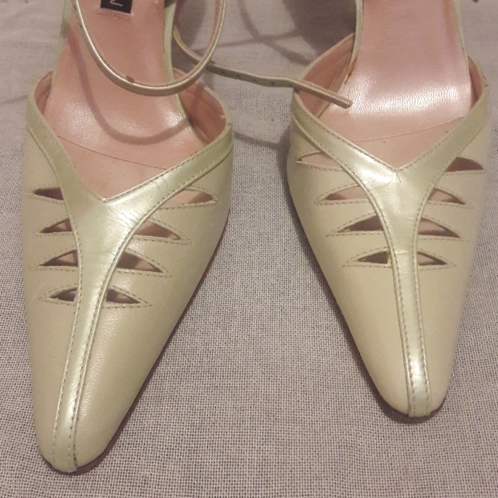 Albert Nipon Heels - image 5